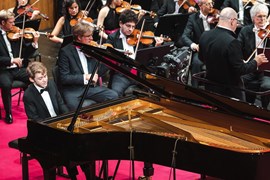 'Concert per a piano' de Chopin amb l'Orq. Simfònica del Vallès