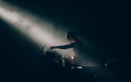 CURTCIRCUIT: CLARAGUILAR