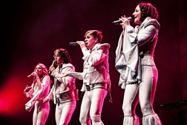 ABBA The New Experience - Nou espectacle Revolution+