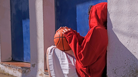 Mil tres, say cheese