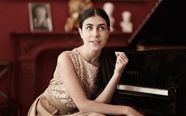 Alexandra Dovgan, piano