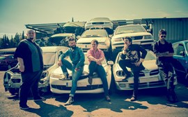 CURTCIRCUIT: A CONTRA BLUES