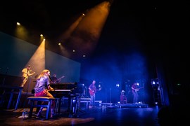 LUX ET UMBRA – Anna d’Ivori