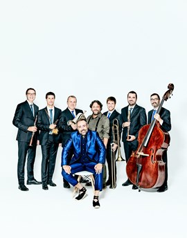 FESTIVAL NEC: ROGER MAS I LA COBLA SANT JORDI 