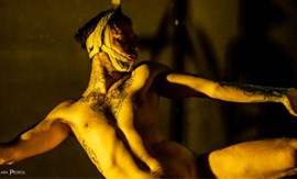 CIRQUE DÉSOLÉ. HAPPY