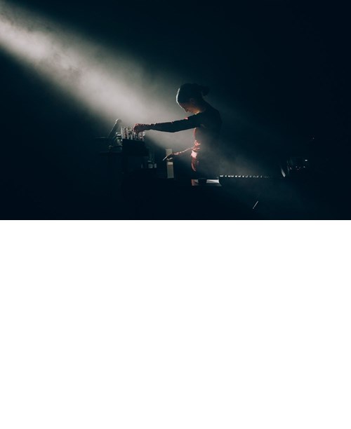 CURTCIRCUIT: CLARAGUILAR