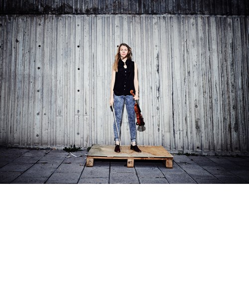 FESTIVAL MIXTUR: Karin Hellqvist: One and the Other