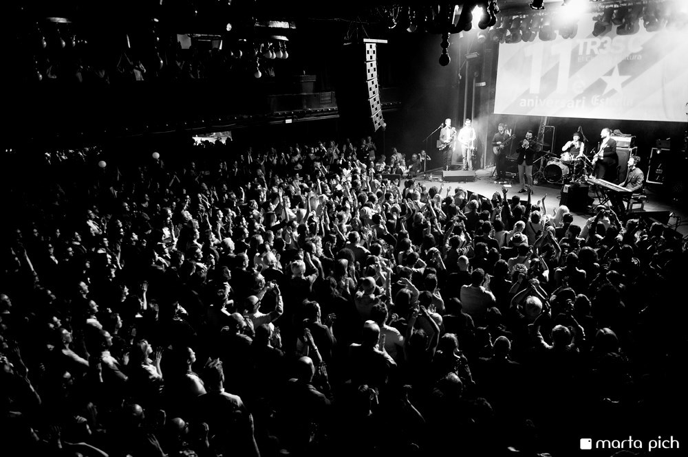 Concert amb Myles Sanko Concert amb Myles Sanko