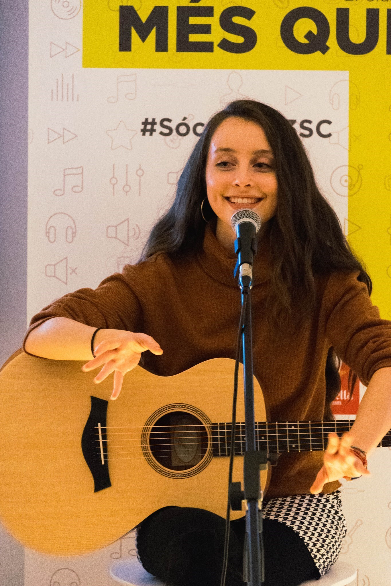 #MésQueMúsica amb Chloe Phillips #MésQueMúsica amb Chloe Phillips