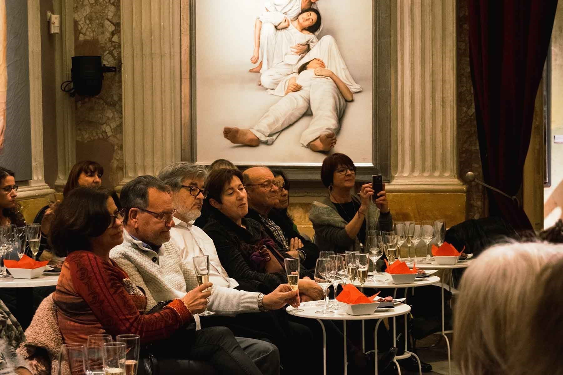 #VisàVisTR3SC amb Lídia Heredia, Codorniu i embotits de la Cooperativa Plana de Vic #VisàVisTR3SC amb Lídia Heredia, Codorniu i embotits de la Cooperativa Plana de Vic