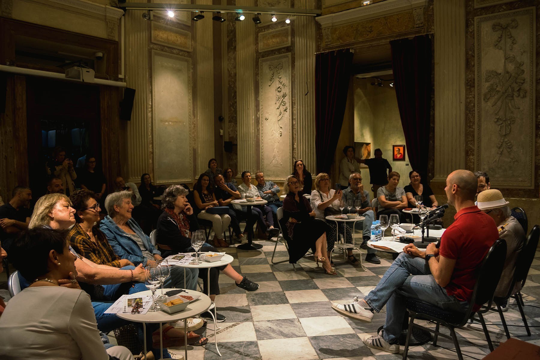 #VisàVisTR3SC amb Pilarín Bayés i el Celler #VisàVisTR3SC amb Pilarín Bayés i el Celler