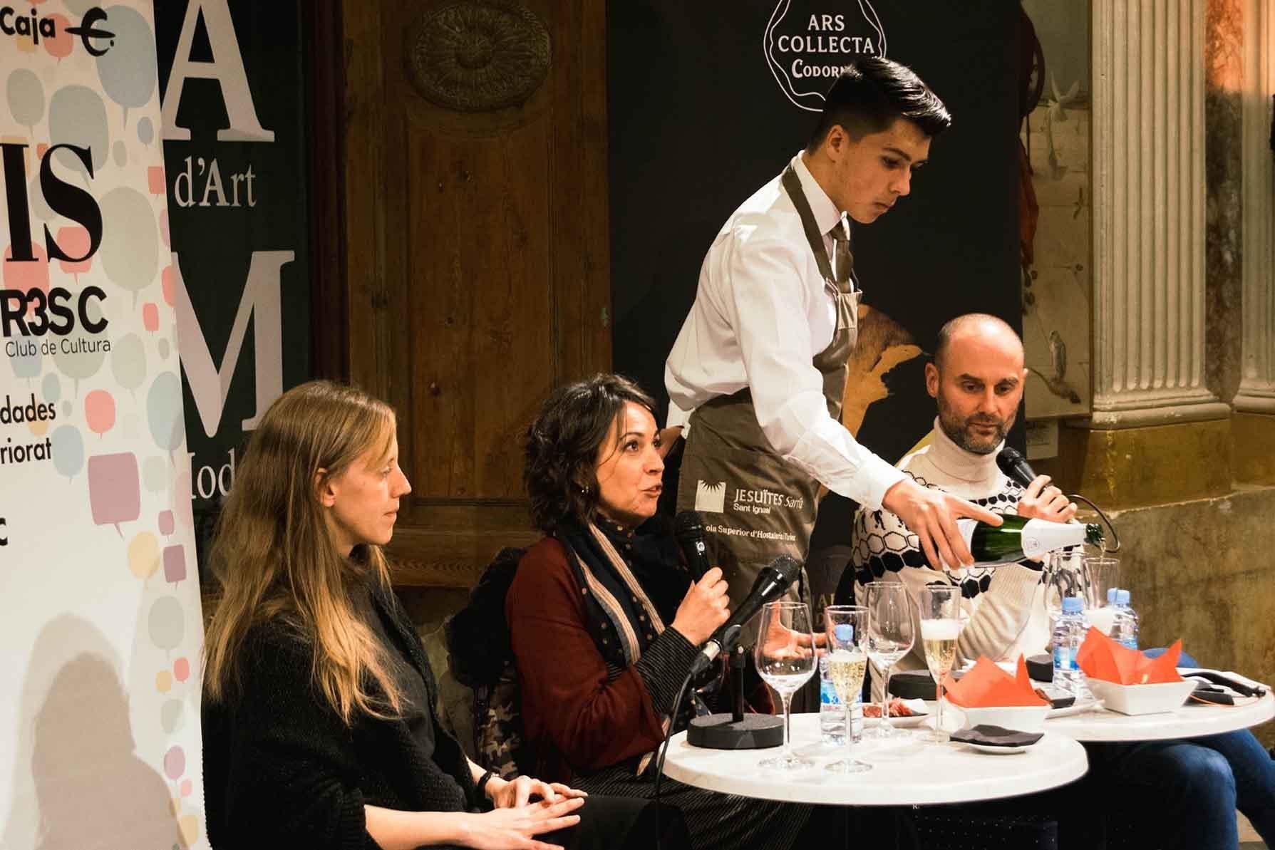 #VisàVisTR3SC amb Lídia Heredia, Codorniu i embotits de la Cooperativa Plana de Vic #VisàVisTR3SC amb Lídia Heredia, Codorniu i embotits de la Cooperativa Plana de Vic