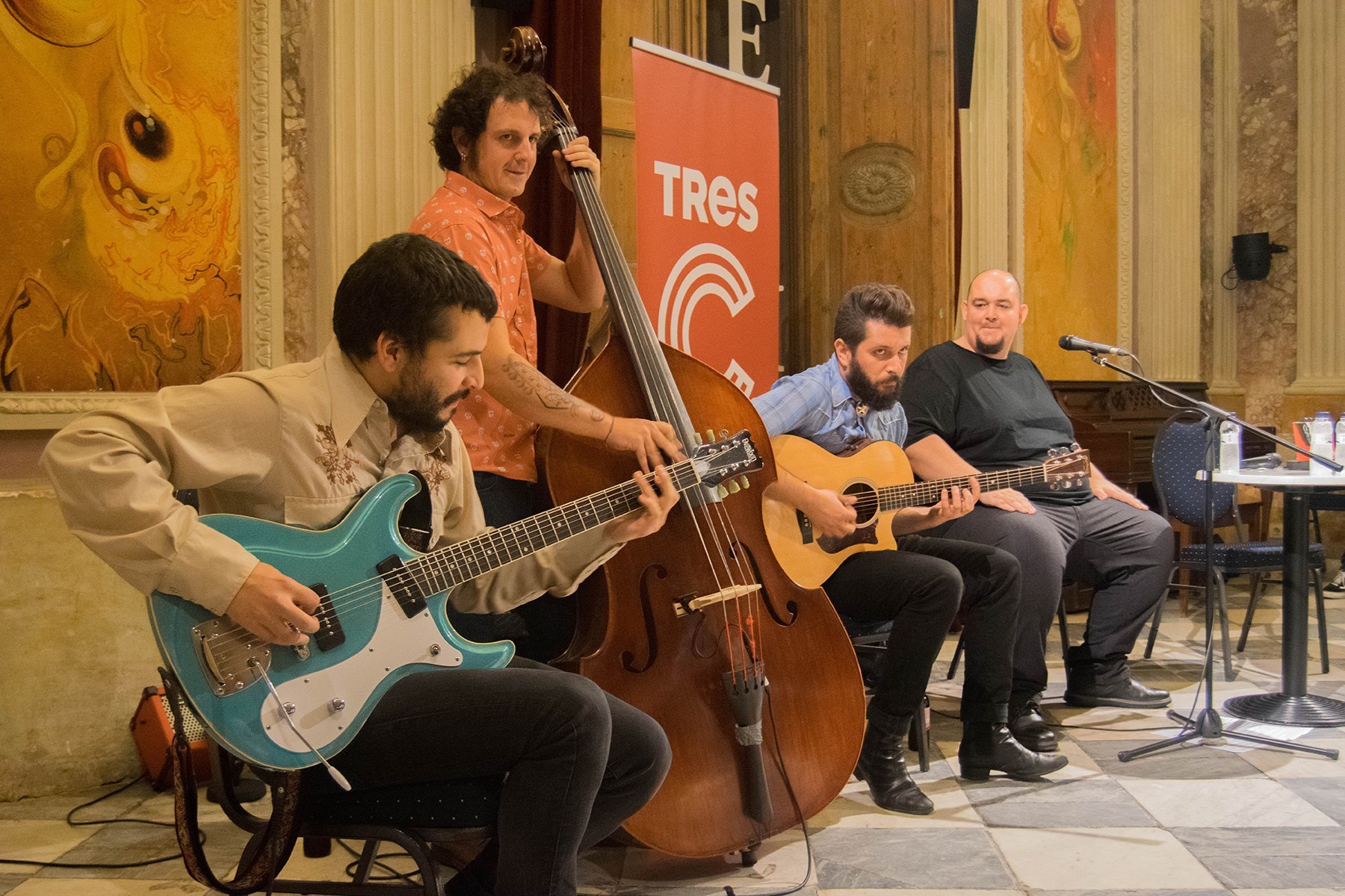   #MésQueMúsica amb A Contra Blues