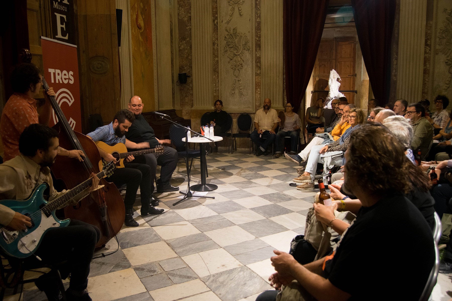   #MésQueMúsica amb A Contra Blues