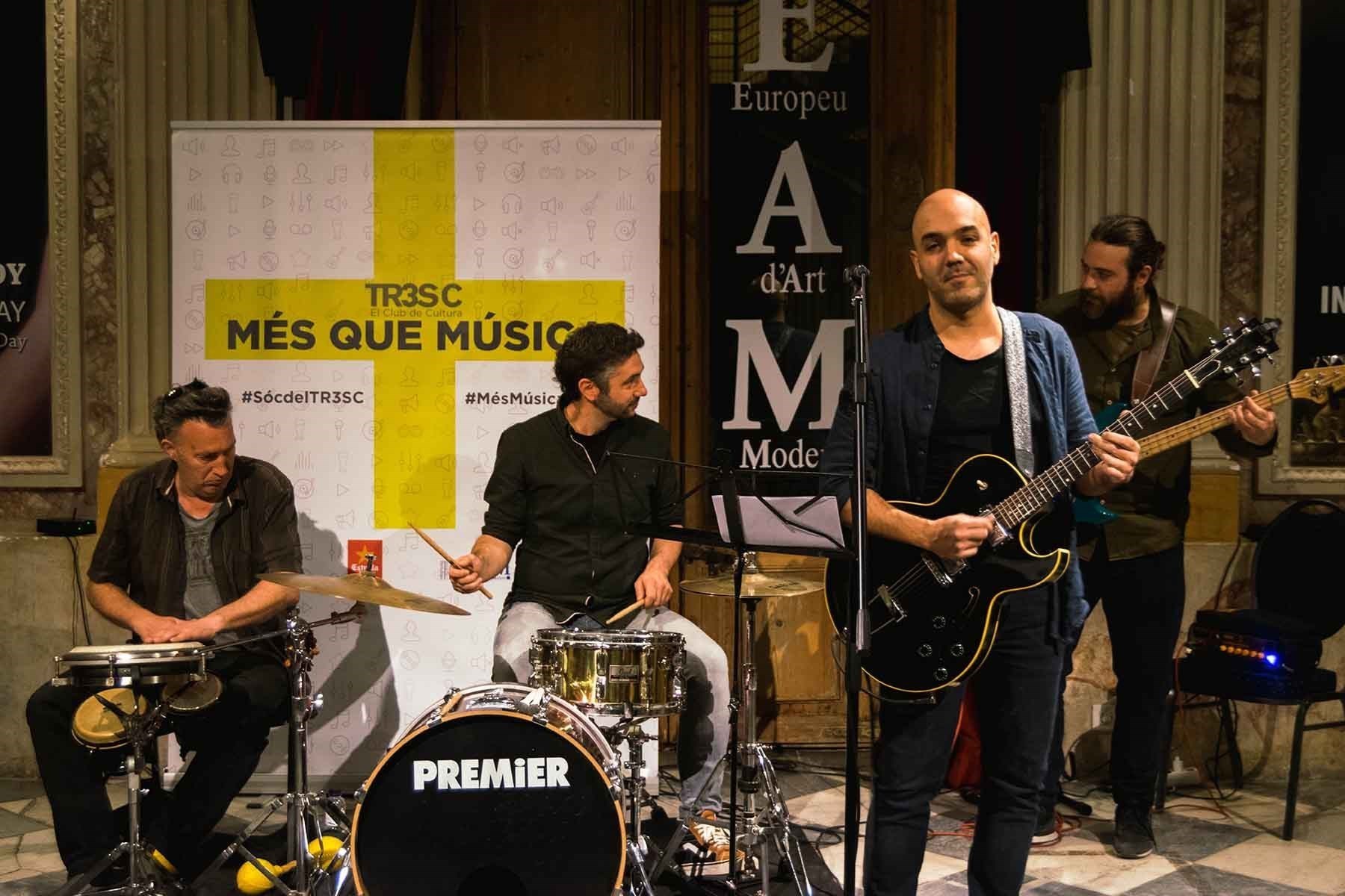 #MésQueMúsica amb Mampön #MésQueMúsica amb Mampön