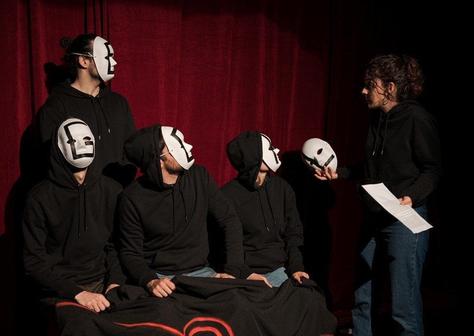 Fotografia d'escena - George Kaplan - Autoria Teatre Tantarantana