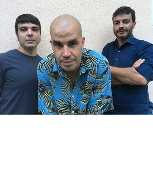 ESPALDAMACETA presenta ELS PARES SOM PÚBLIC D'UN GRAN ESPECTACLE
