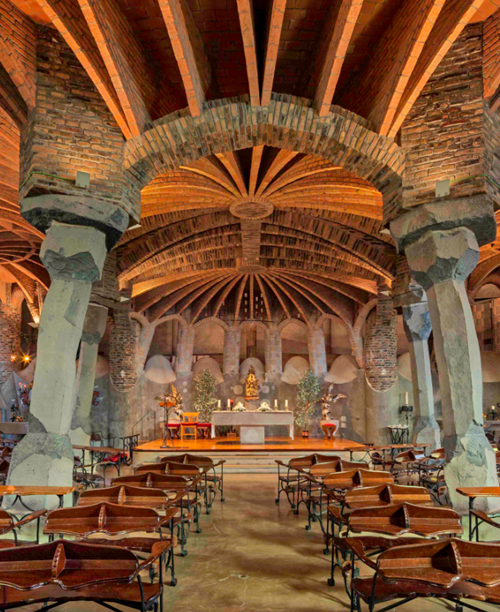 Cripta Gaudí i Colònia Güell